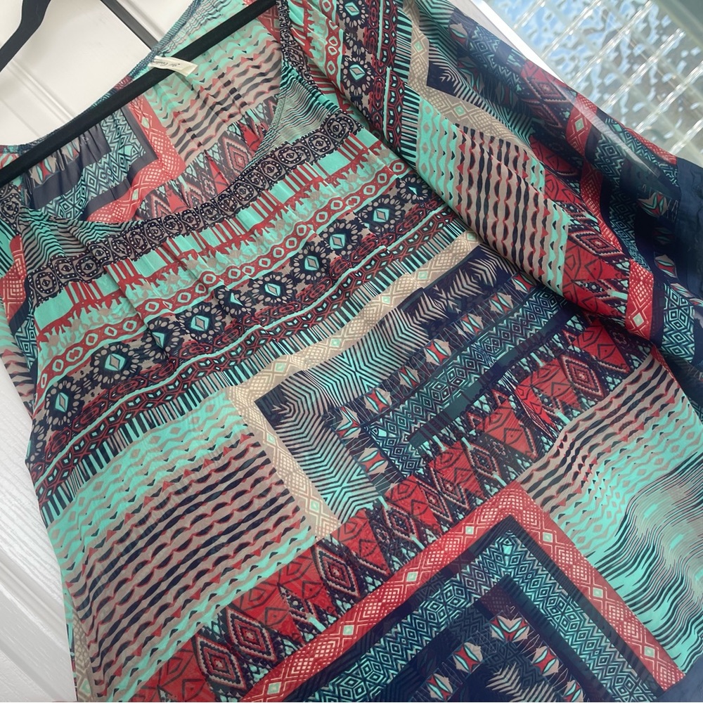 Beautiful tunic!!!!! - Picture 4 of 6